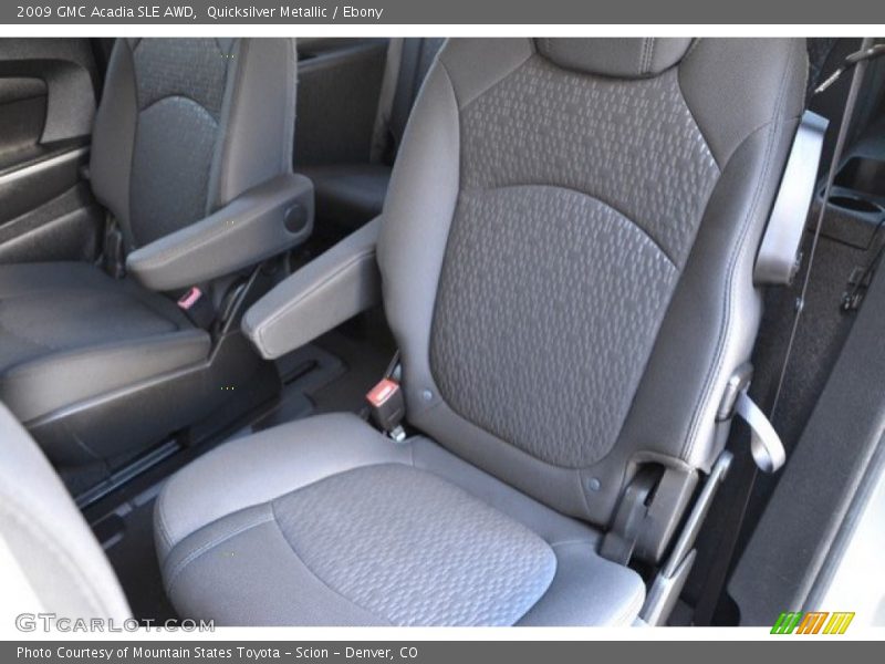 Quicksilver Metallic / Ebony 2009 GMC Acadia SLE AWD