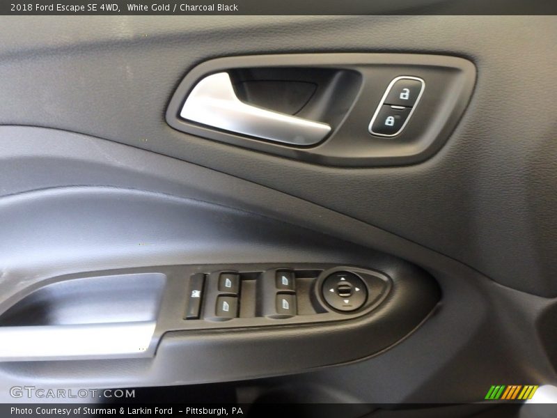 White Gold / Charcoal Black 2018 Ford Escape SE 4WD
