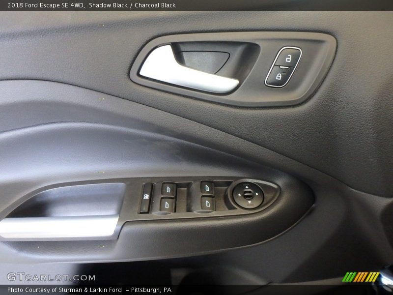 Shadow Black / Charcoal Black 2018 Ford Escape SE 4WD
