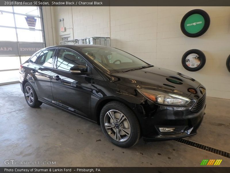 Shadow Black / Charcoal Black 2018 Ford Focus SE Sedan