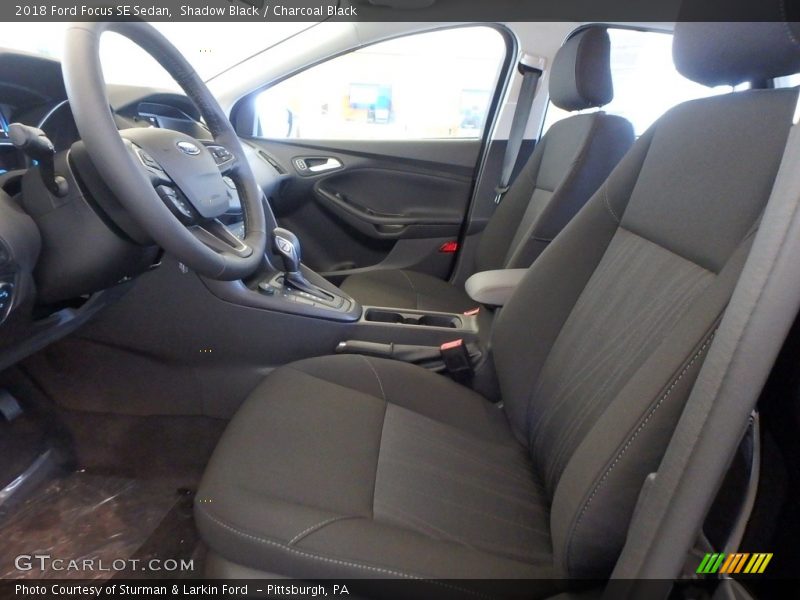 Shadow Black / Charcoal Black 2018 Ford Focus SE Sedan