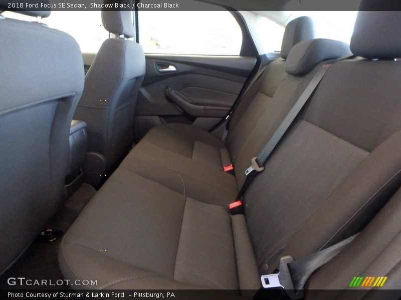Shadow Black / Charcoal Black 2018 Ford Focus SE Sedan