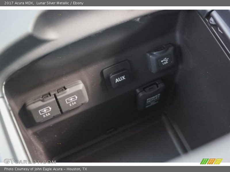 Lunar Silver Metallic / Ebony 2017 Acura MDX