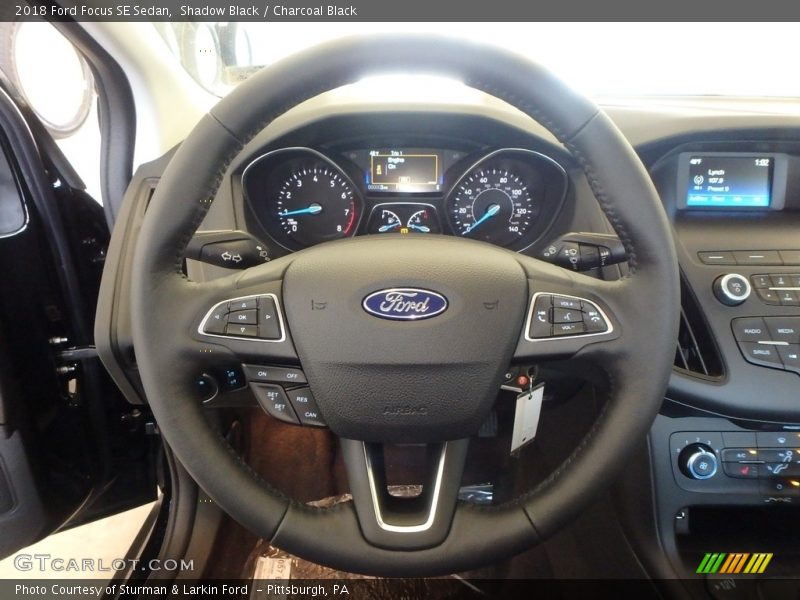 Shadow Black / Charcoal Black 2018 Ford Focus SE Sedan