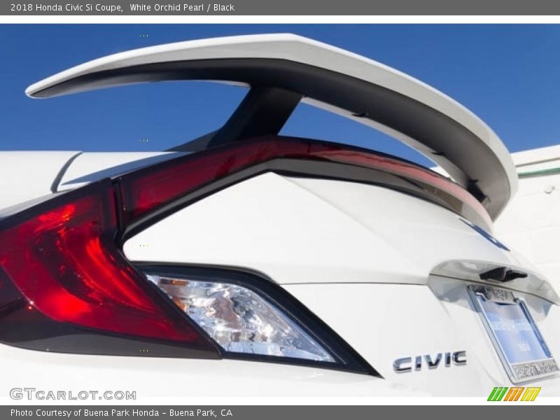 White Orchid Pearl / Black 2018 Honda Civic Si Coupe