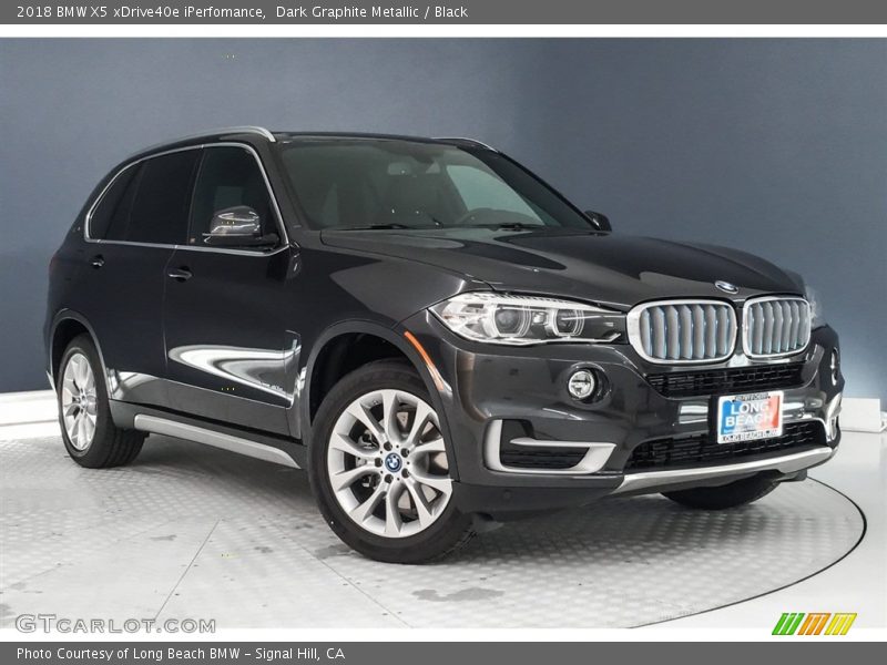 Front 3/4 View of 2018 X5 xDrive40e iPerfomance