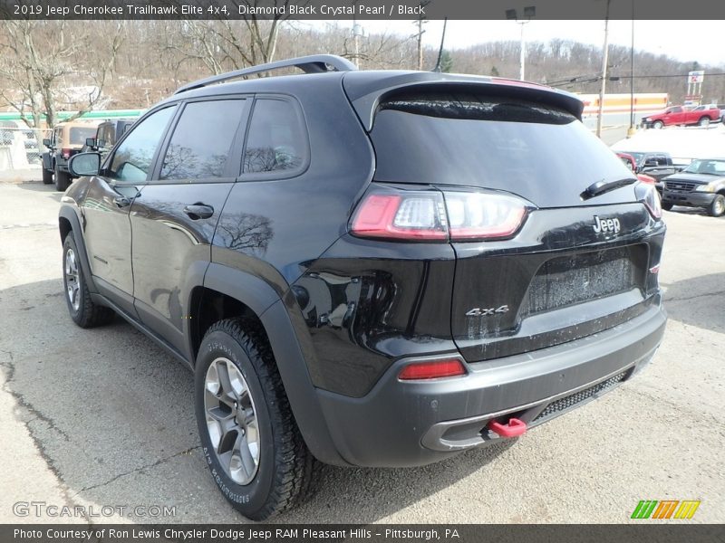 Diamond Black Crystal Pearl / Black 2019 Jeep Cherokee Trailhawk Elite 4x4
