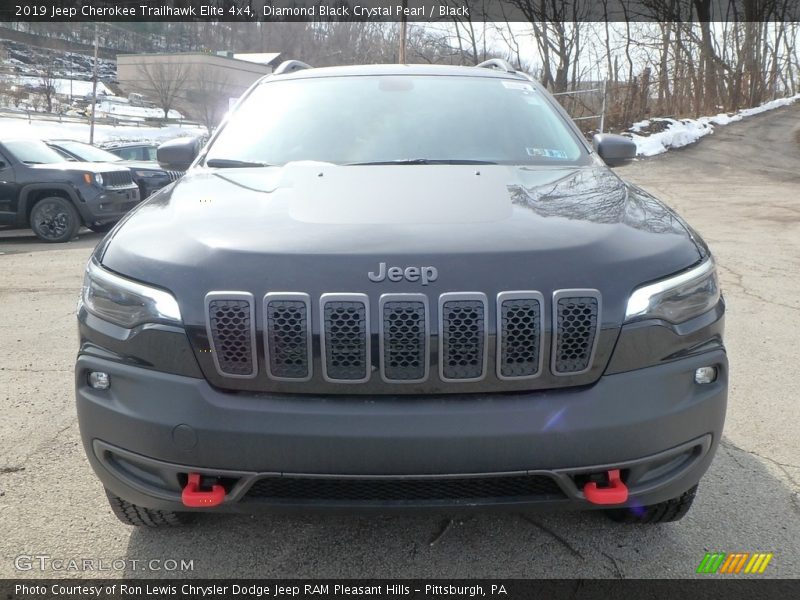 Diamond Black Crystal Pearl / Black 2019 Jeep Cherokee Trailhawk Elite 4x4