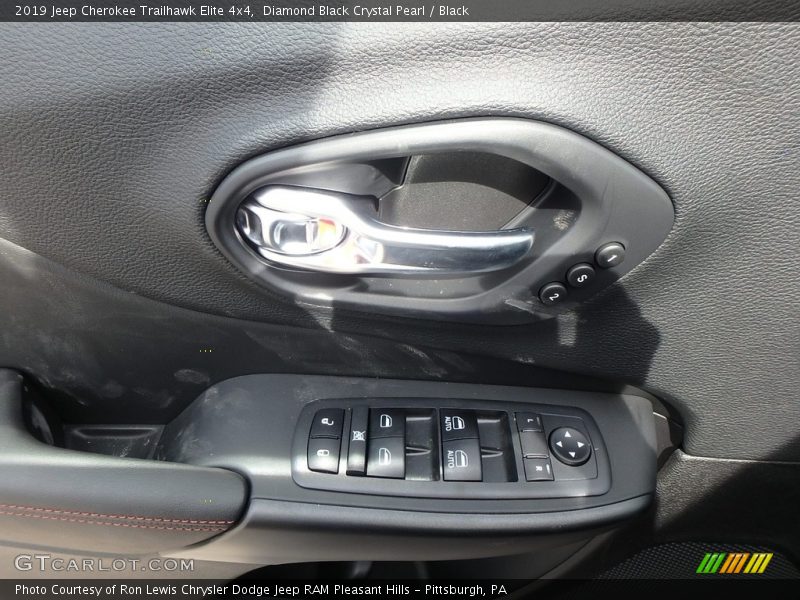 Controls of 2019 Cherokee Trailhawk Elite 4x4