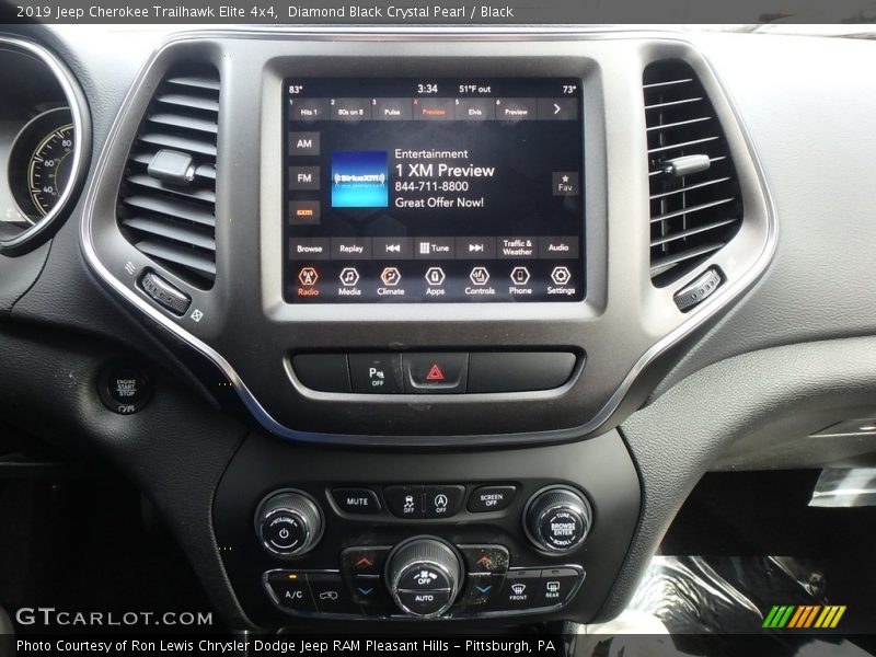 Diamond Black Crystal Pearl / Black 2019 Jeep Cherokee Trailhawk Elite 4x4