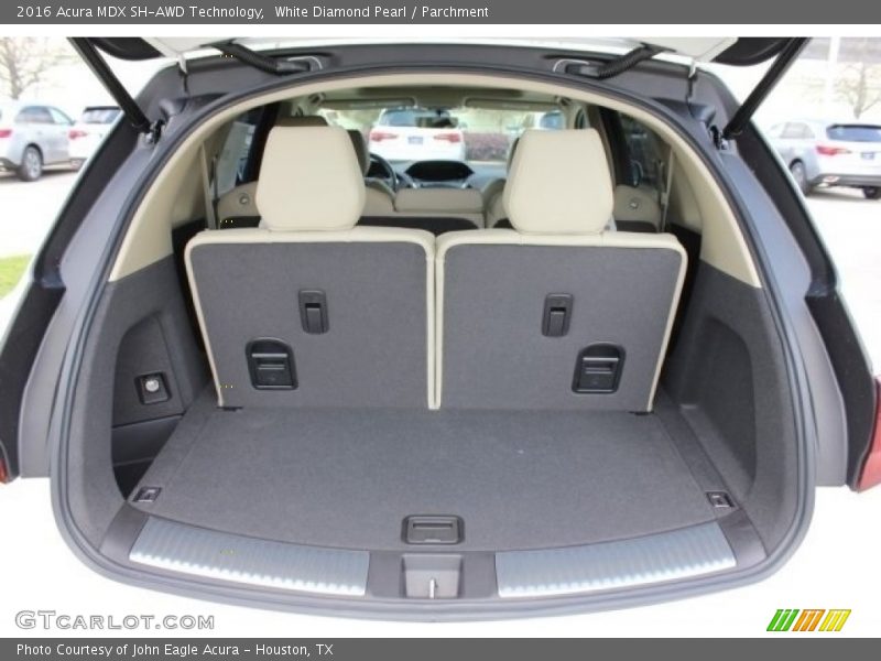 White Diamond Pearl / Parchment 2016 Acura MDX SH-AWD Technology