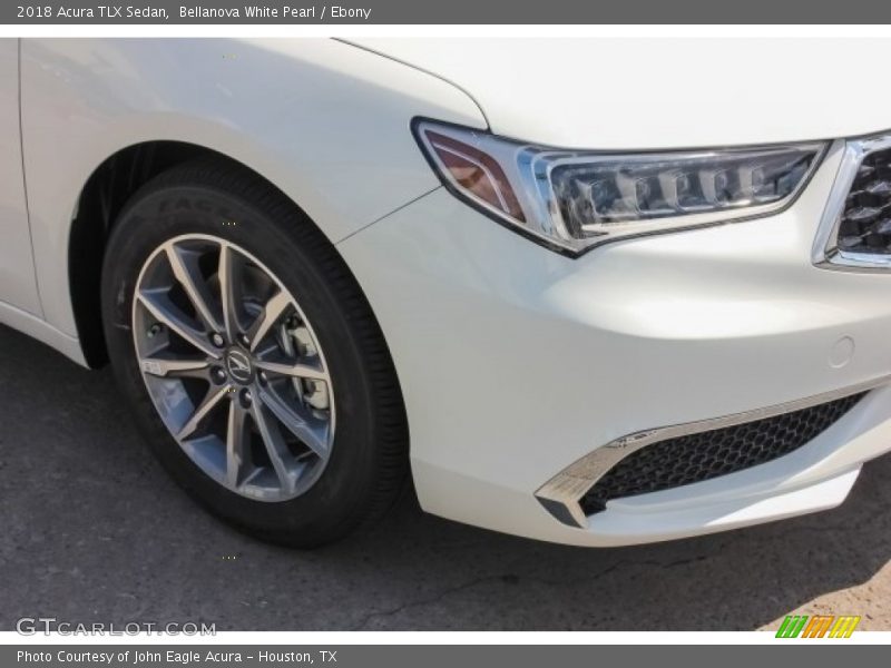 Bellanova White Pearl / Ebony 2018 Acura TLX Sedan