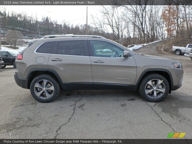 Light Brownstone Pearl / Black 2019 Jeep Cherokee Limited 4x4