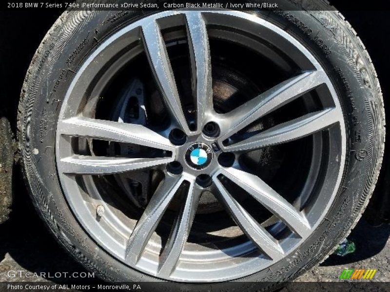 Carbon Black Metallic / Ivory White/Black 2018 BMW 7 Series 740e iPerformance xDrive Sedan