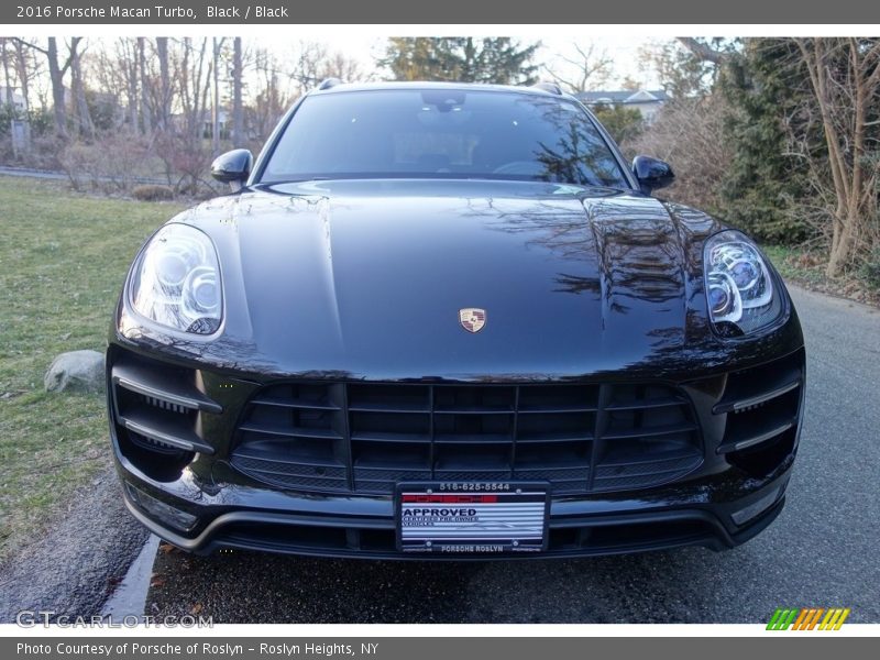 Black / Black 2016 Porsche Macan Turbo