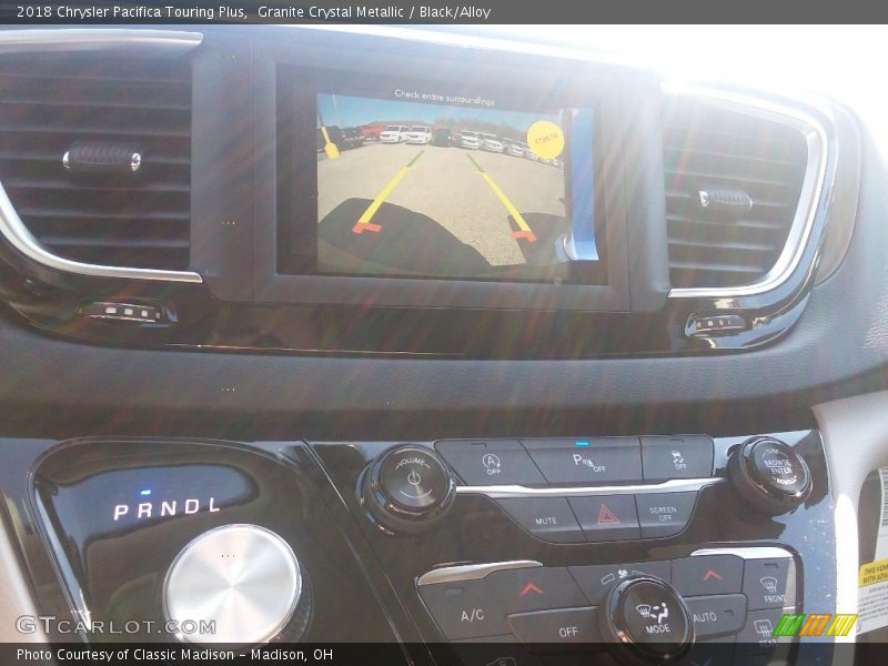Granite Crystal Metallic / Black/Alloy 2018 Chrysler Pacifica Touring Plus