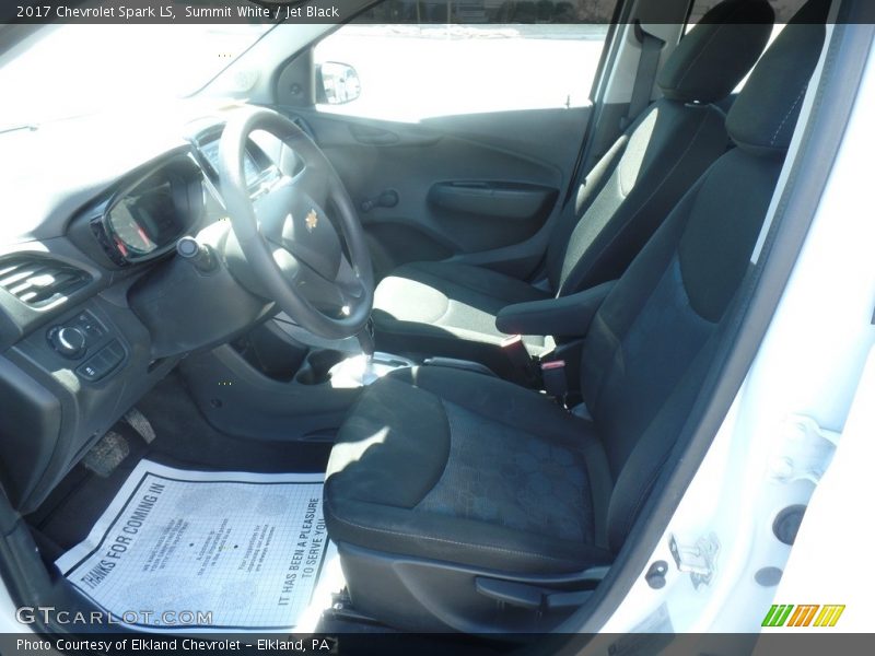 Summit White / Jet Black 2017 Chevrolet Spark LS
