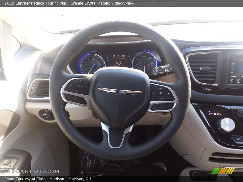 Granite Crystal Metallic / Black/Alloy 2018 Chrysler Pacifica Touring Plus
