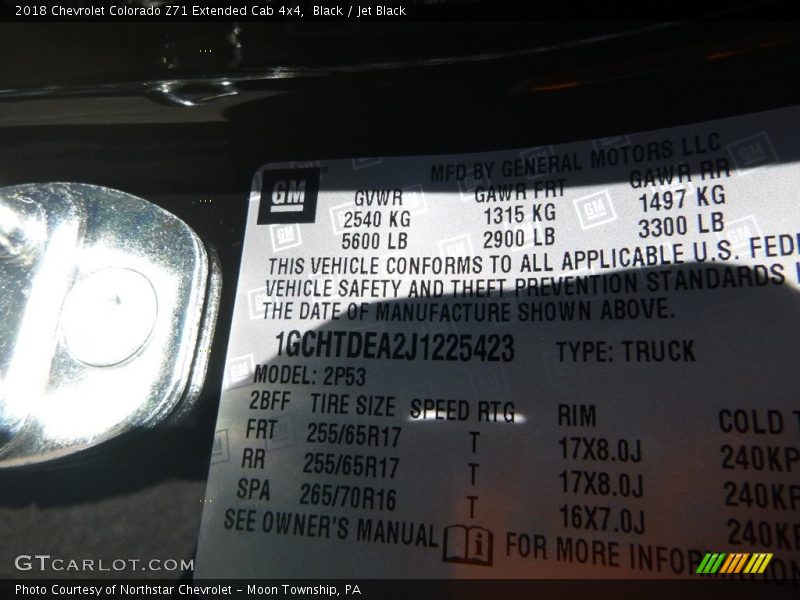 Black / Jet Black 2018 Chevrolet Colorado Z71 Extended Cab 4x4