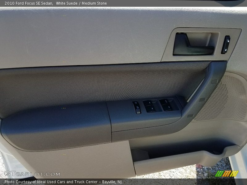 White Suede / Medium Stone 2010 Ford Focus SE Sedan