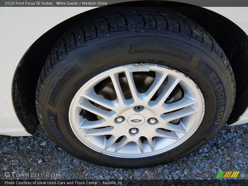 White Suede / Medium Stone 2010 Ford Focus SE Sedan