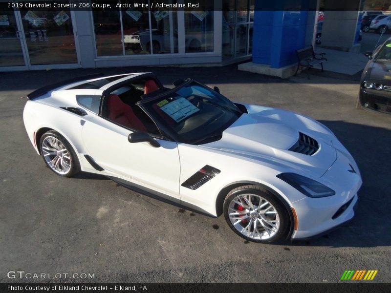 Front 3/4 View of 2019 Corvette Z06 Coupe