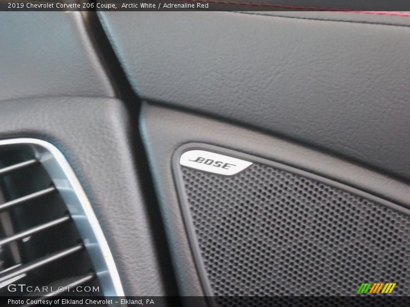 Arctic White / Adrenaline Red 2019 Chevrolet Corvette Z06 Coupe