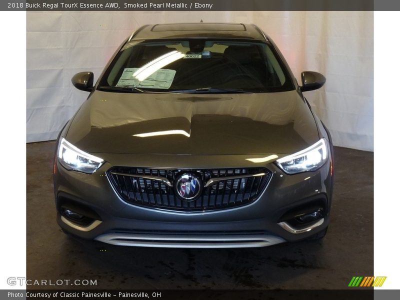 Smoked Pearl Metallic / Ebony 2018 Buick Regal TourX Essence AWD