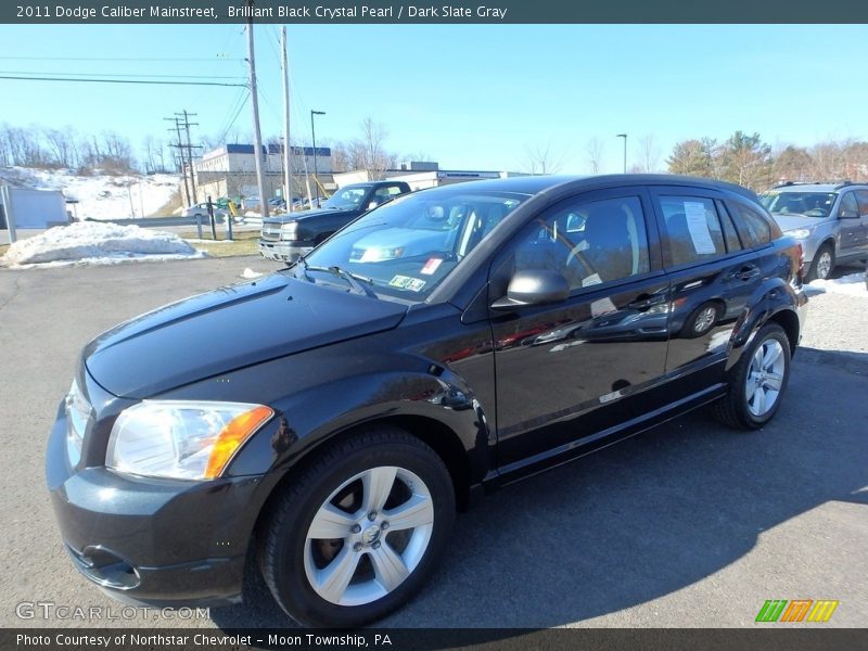 Brilliant Black Crystal Pearl / Dark Slate Gray 2011 Dodge Caliber Mainstreet