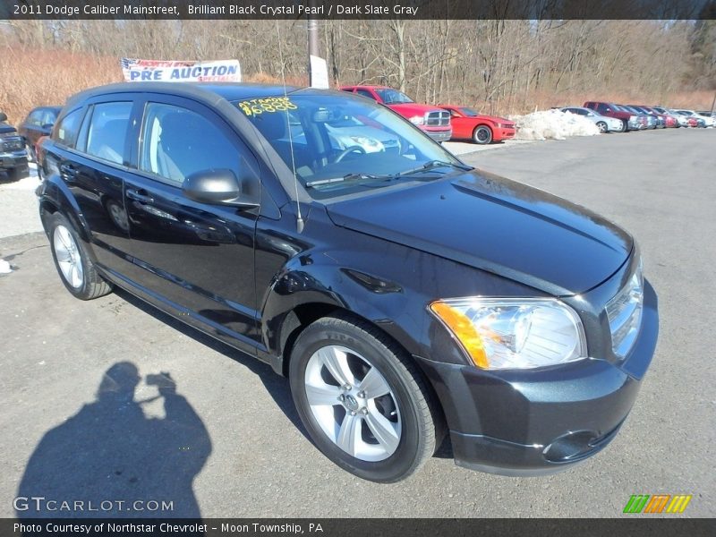 Brilliant Black Crystal Pearl / Dark Slate Gray 2011 Dodge Caliber Mainstreet