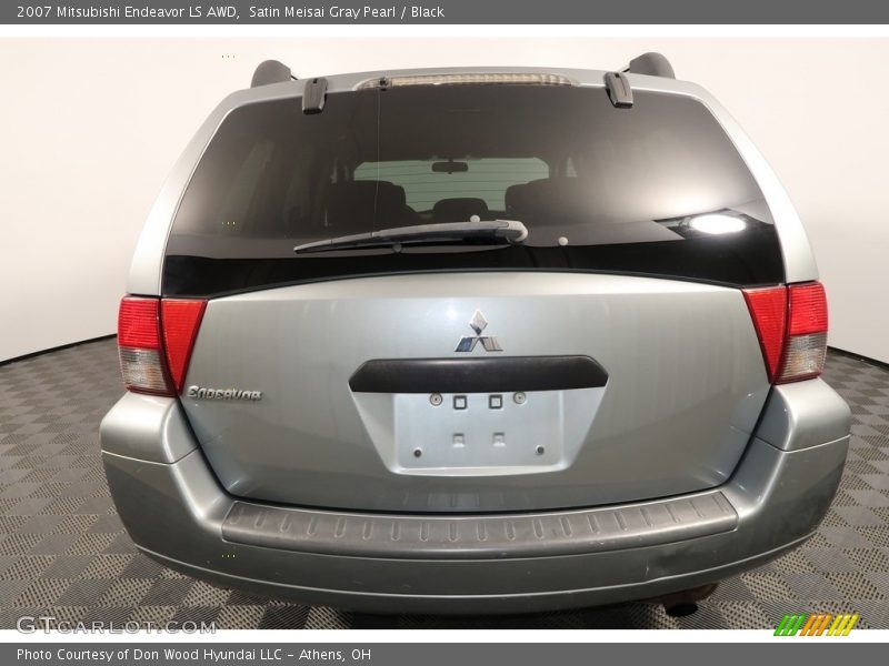 Satin Meisai Gray Pearl / Black 2007 Mitsubishi Endeavor LS AWD