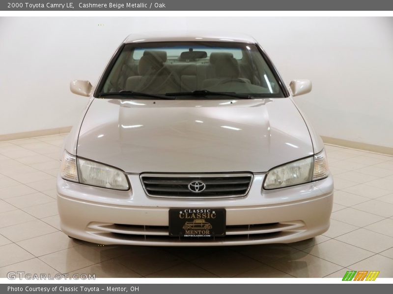 Cashmere Beige Metallic / Oak 2000 Toyota Camry LE