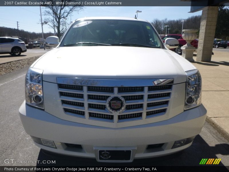 White Diamond / Cocoa/Light Cashmere 2007 Cadillac Escalade AWD