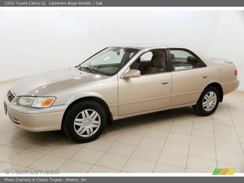 Cashmere Beige Metallic / Oak 2000 Toyota Camry LE