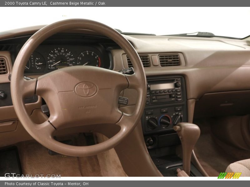 Cashmere Beige Metallic / Oak 2000 Toyota Camry LE