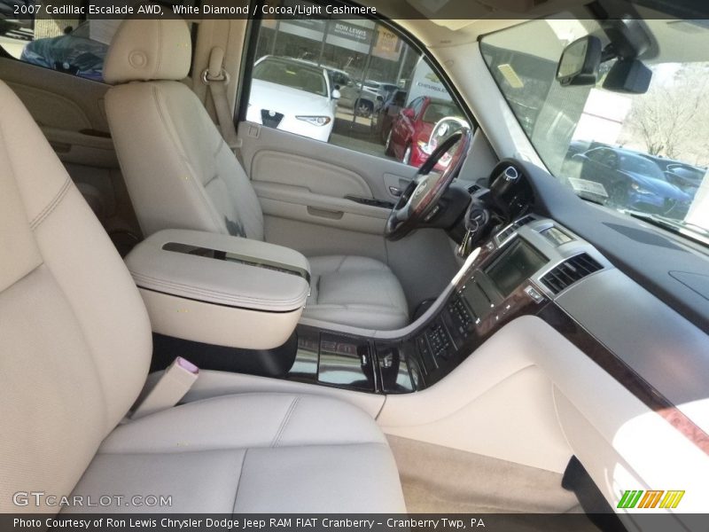 White Diamond / Cocoa/Light Cashmere 2007 Cadillac Escalade AWD