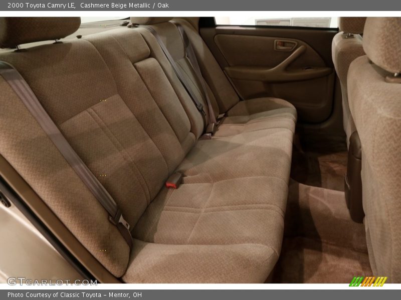 Cashmere Beige Metallic / Oak 2000 Toyota Camry LE