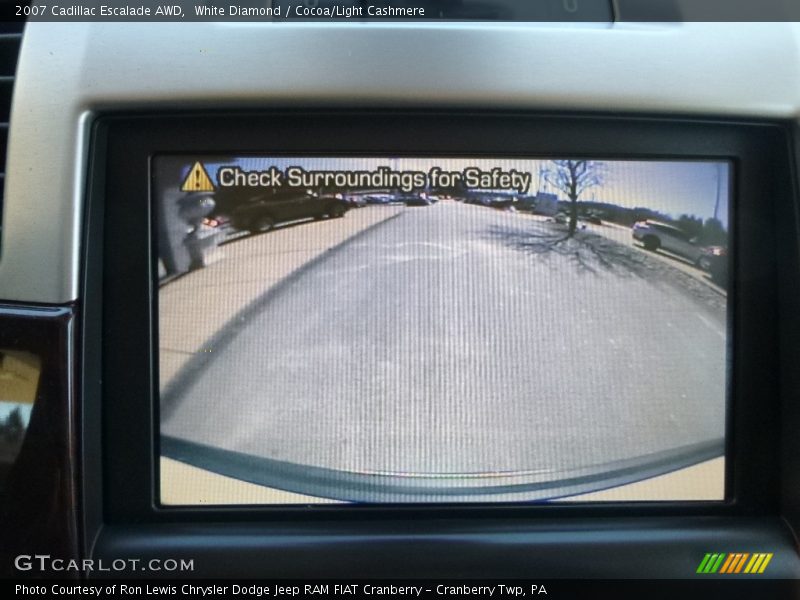 White Diamond / Cocoa/Light Cashmere 2007 Cadillac Escalade AWD