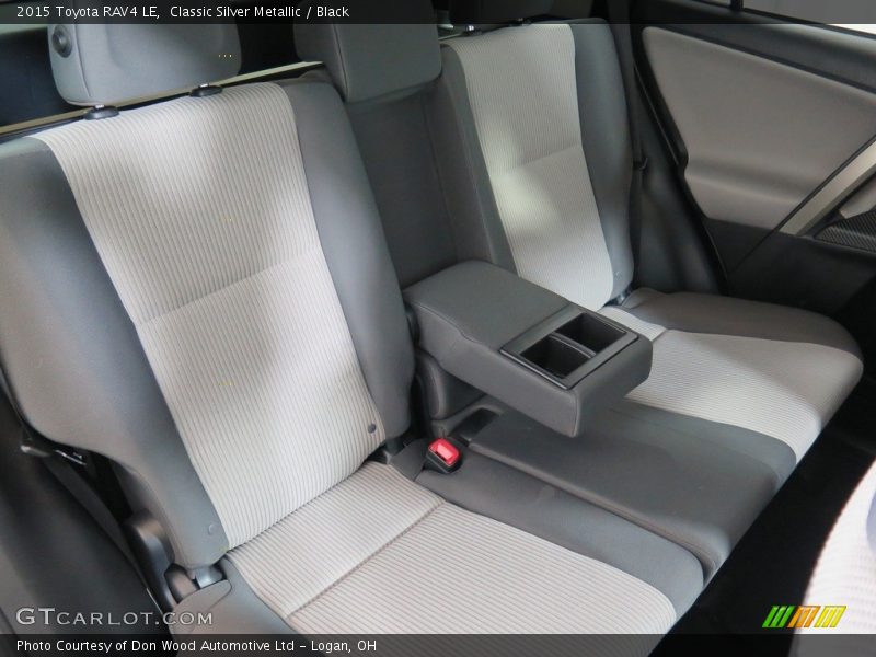 Classic Silver Metallic / Black 2015 Toyota RAV4 LE