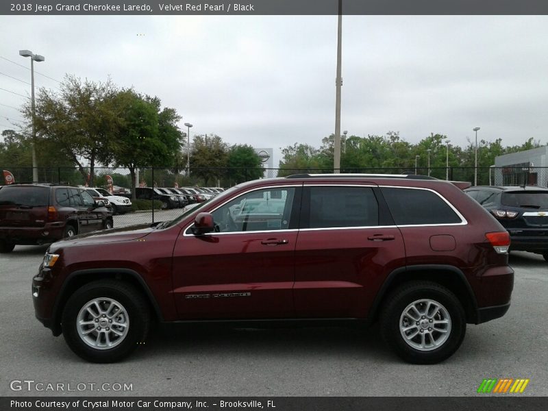 Velvet Red Pearl / Black 2018 Jeep Grand Cherokee Laredo