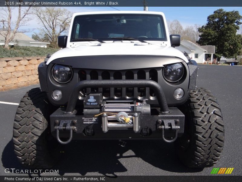 Bright White / Black 2016 Jeep Wrangler Unlimited Rubicon 4x4