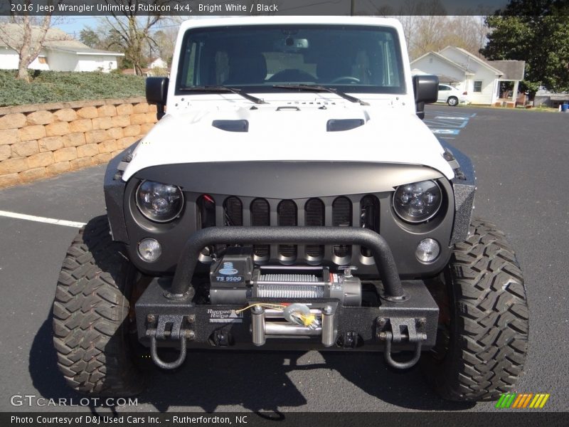Bright White / Black 2016 Jeep Wrangler Unlimited Rubicon 4x4
