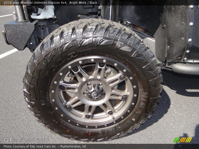 Bright White / Black 2016 Jeep Wrangler Unlimited Rubicon 4x4