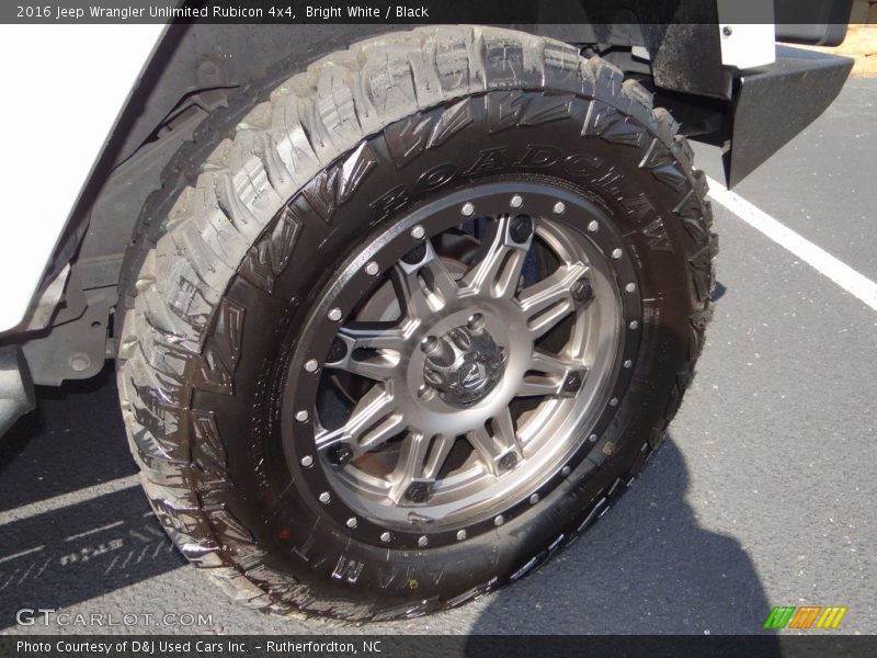 Bright White / Black 2016 Jeep Wrangler Unlimited Rubicon 4x4