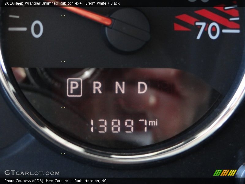 Bright White / Black 2016 Jeep Wrangler Unlimited Rubicon 4x4