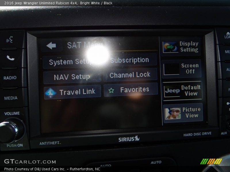 Bright White / Black 2016 Jeep Wrangler Unlimited Rubicon 4x4
