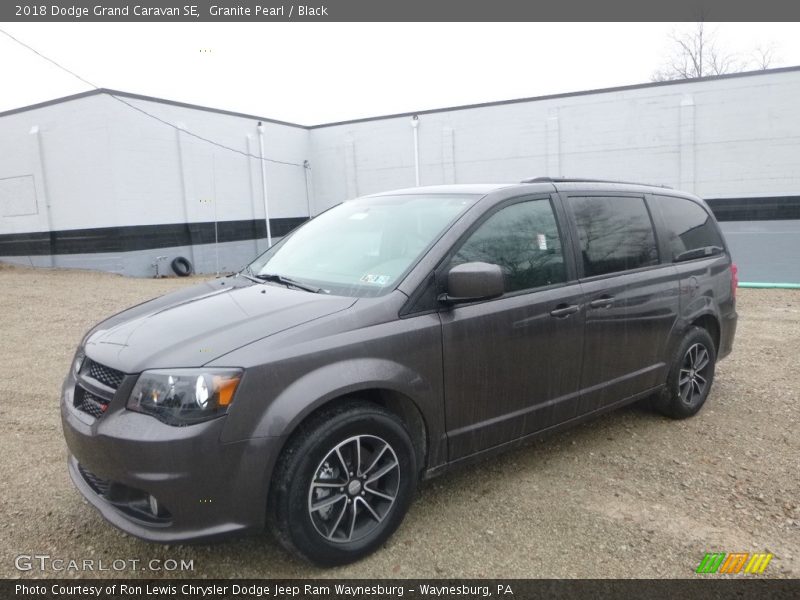 Granite Pearl / Black 2018 Dodge Grand Caravan SE