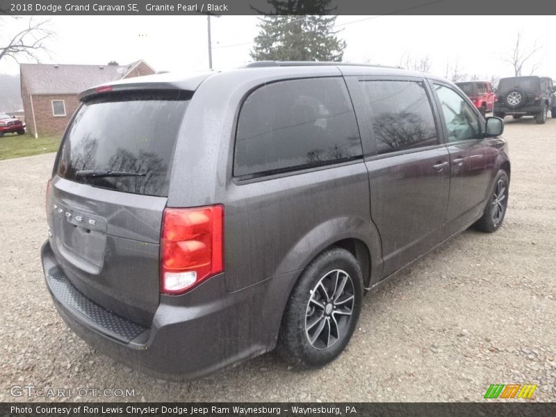 Granite Pearl / Black 2018 Dodge Grand Caravan SE