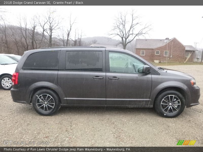 Granite Pearl / Black 2018 Dodge Grand Caravan SE