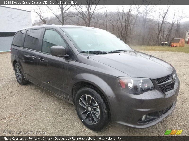 Granite Pearl / Black 2018 Dodge Grand Caravan SE